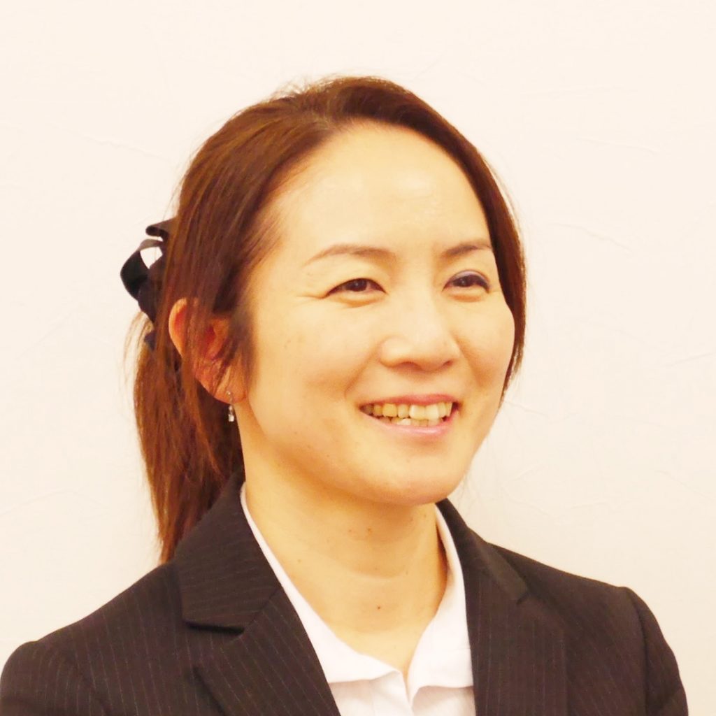 管理本部 岩渕正代